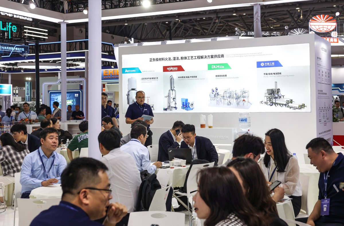 b2e64eaaf904f56f9e2d6b003271a698_w1200